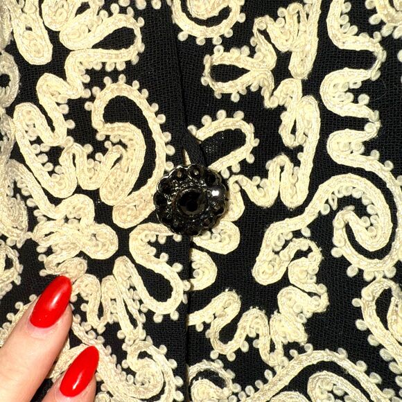 Donna Karen New York Wool Applique Jeweled Button Vest - Black/Tan 8 - Picture 3 of 6